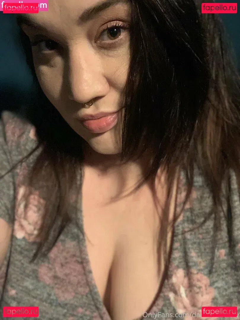 damnyouvicky Onlyfans Photo Gallery 