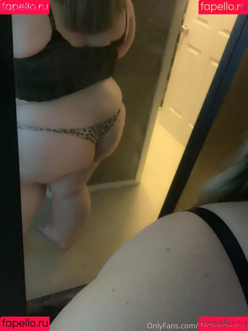 damnyouvicky Onlyfans Photo Gallery 