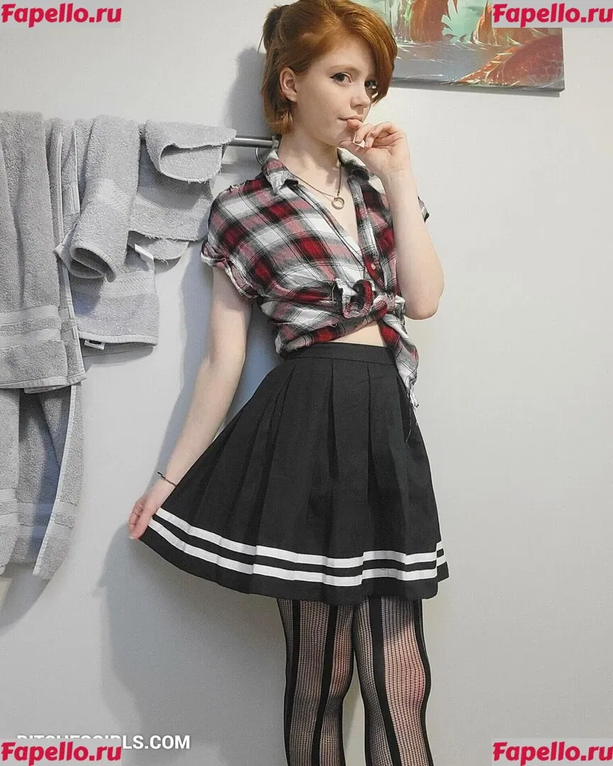 Willow.Trie Onlyfans Photo Gallery 