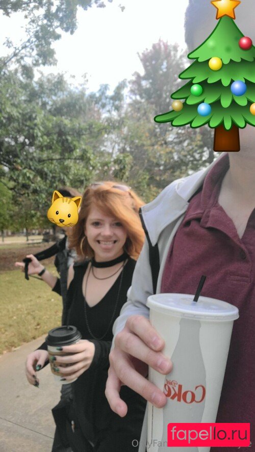 Willow.Trie Onlyfans Photo Gallery 