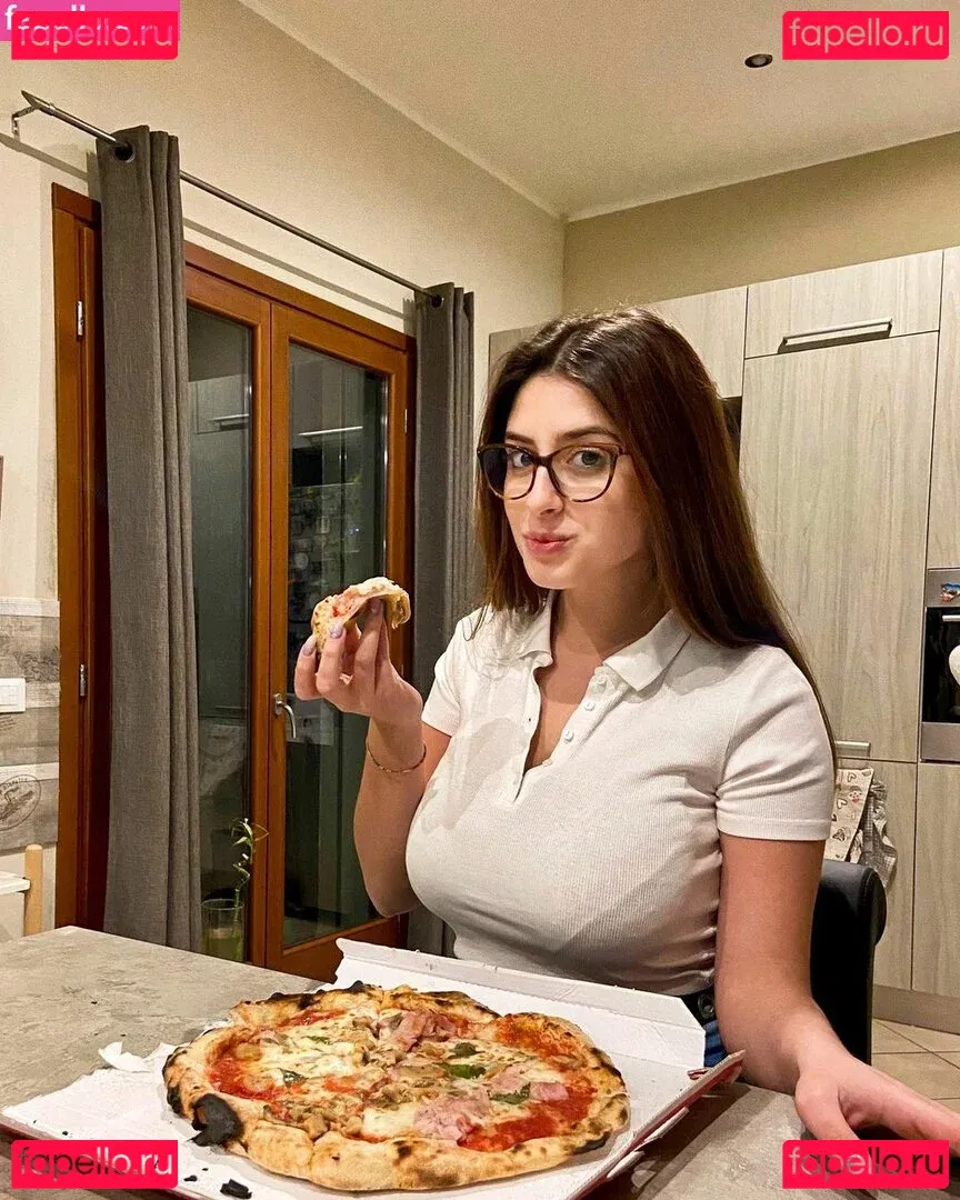 Giusy Piazza Onlyfans Photo Gallery 