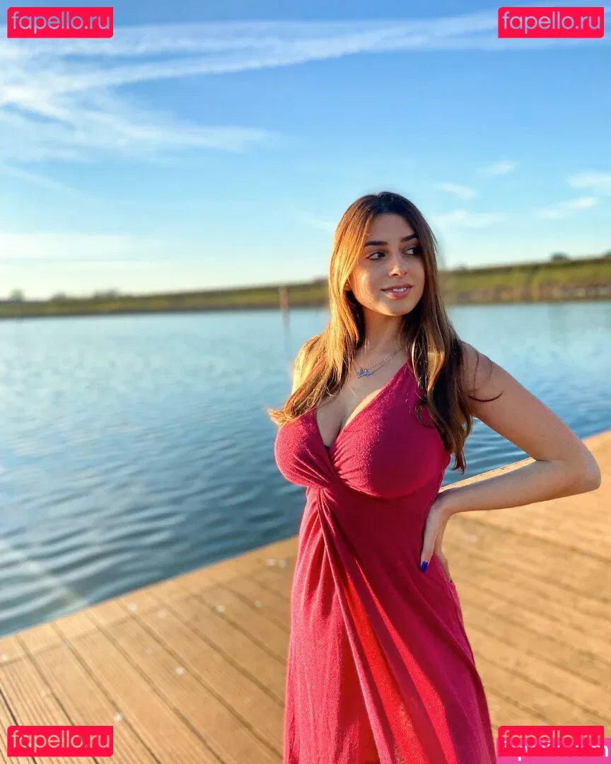 Giusy Piazza Onlyfans Photo Gallery 