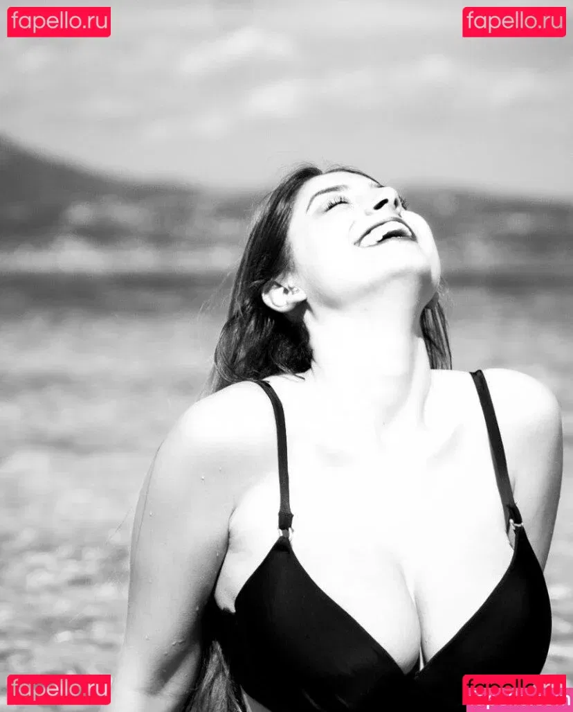 Giusy Piazza Onlyfans Photo Gallery 