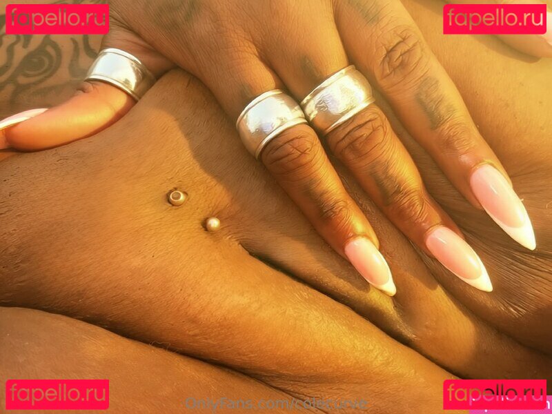 colecurve Nude Onlyfans Photo 46