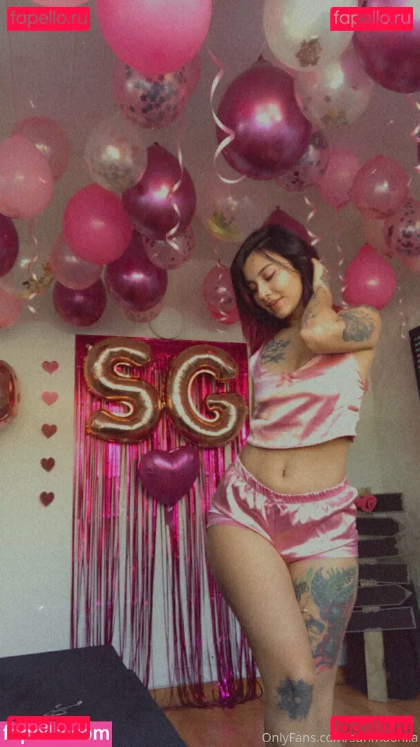 sunmoonlia Onlyfans Photo Gallery 