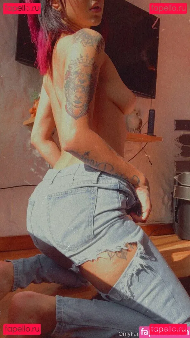 sunmoonlia Onlyfans Photo Gallery 