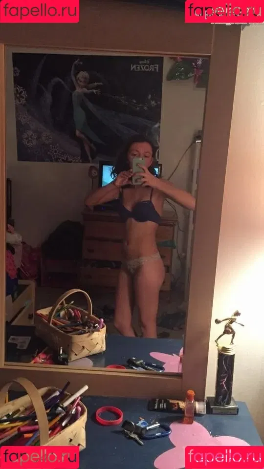 Kaylee Crewe Onlyfans Photo Gallery 