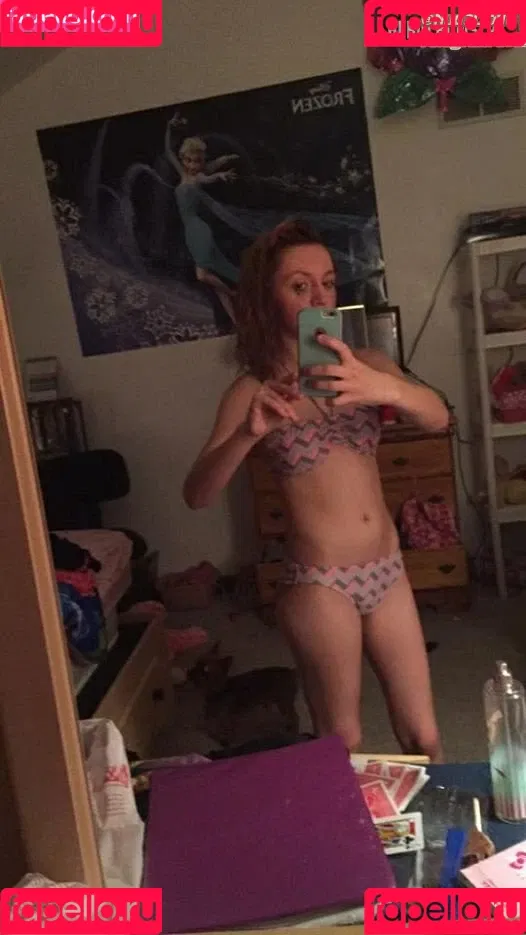 Kaylee Crewe Onlyfans Photo Gallery 