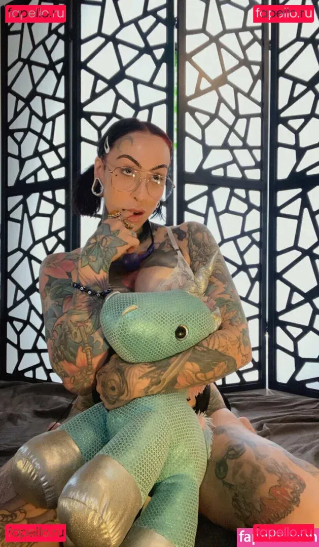 Salem_sinner Onlyfans Photo Gallery 