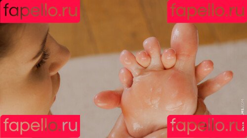 Pretty Boobs Onlyfans Photo Gallery 