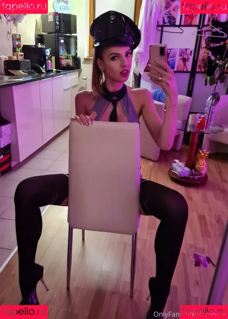 angelvip Onlyfans Photo Gallery 
