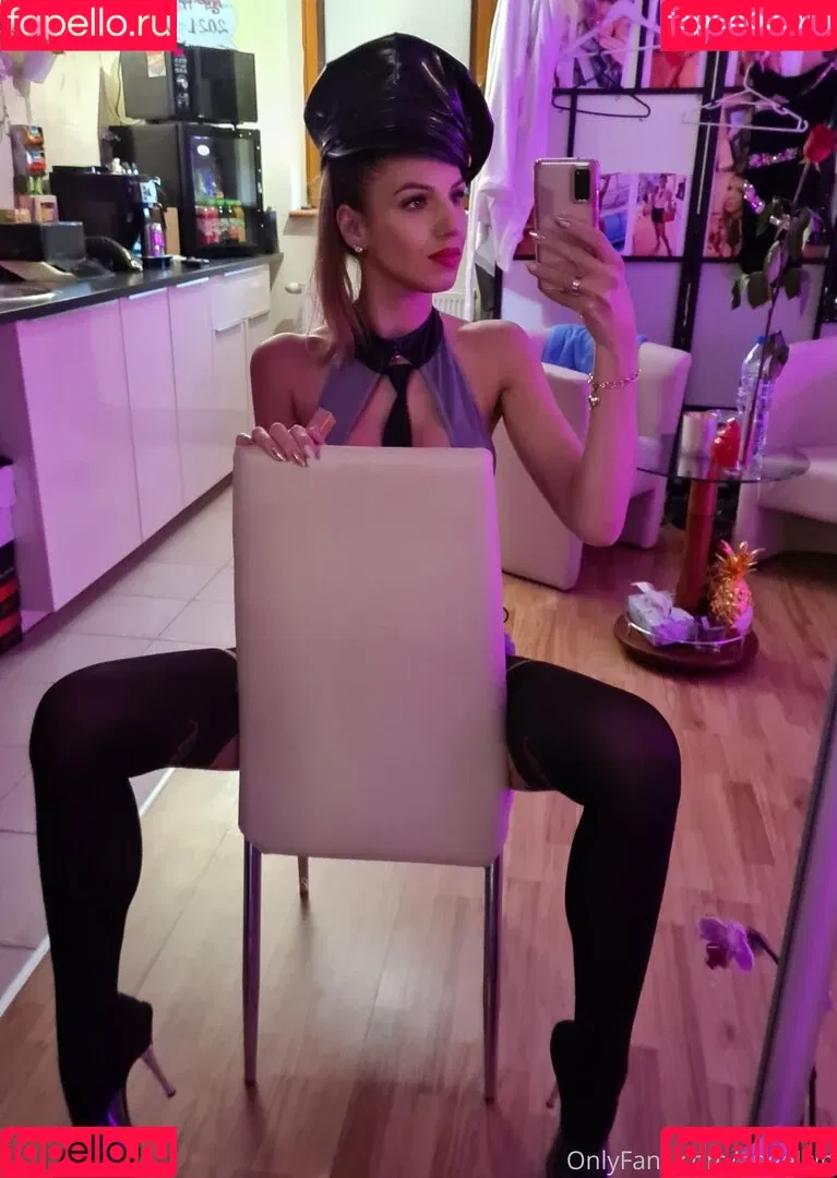 angelvip Onlyfans Photo Gallery 