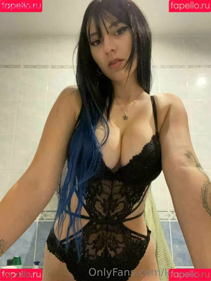 lilsaraah Onlyfans Photo Gallery 