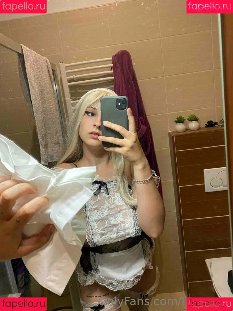 lilsaraah Onlyfans Photo Gallery 