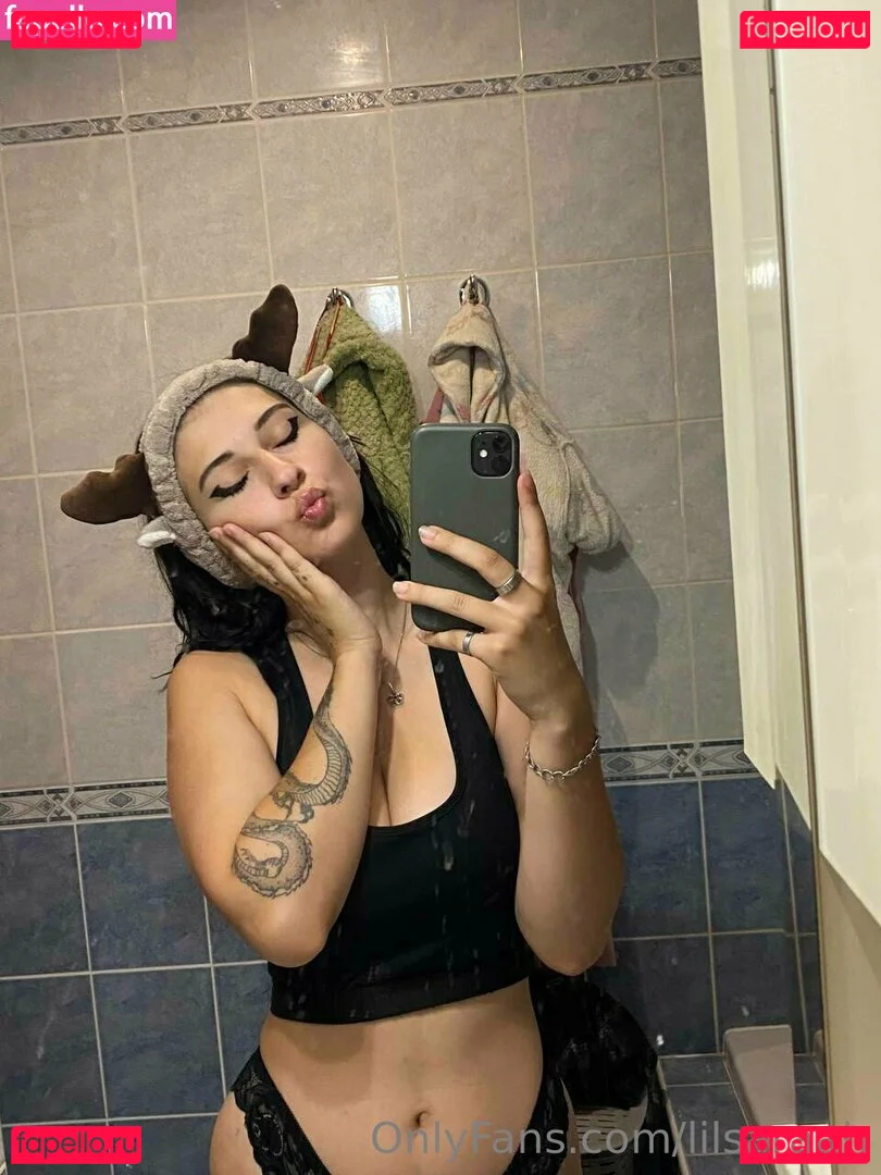 lilsaraah Onlyfans Photo Gallery 