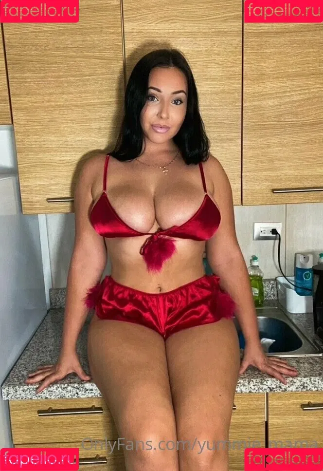yummie_mama Onlyfans Photo Gallery 