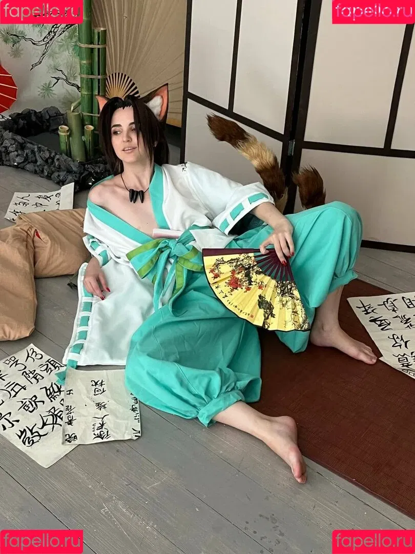 Anna Kuoyama Onlyfans Photo Gallery 