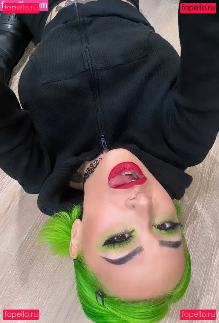 c.blkheart Onlyfans Photo Gallery 