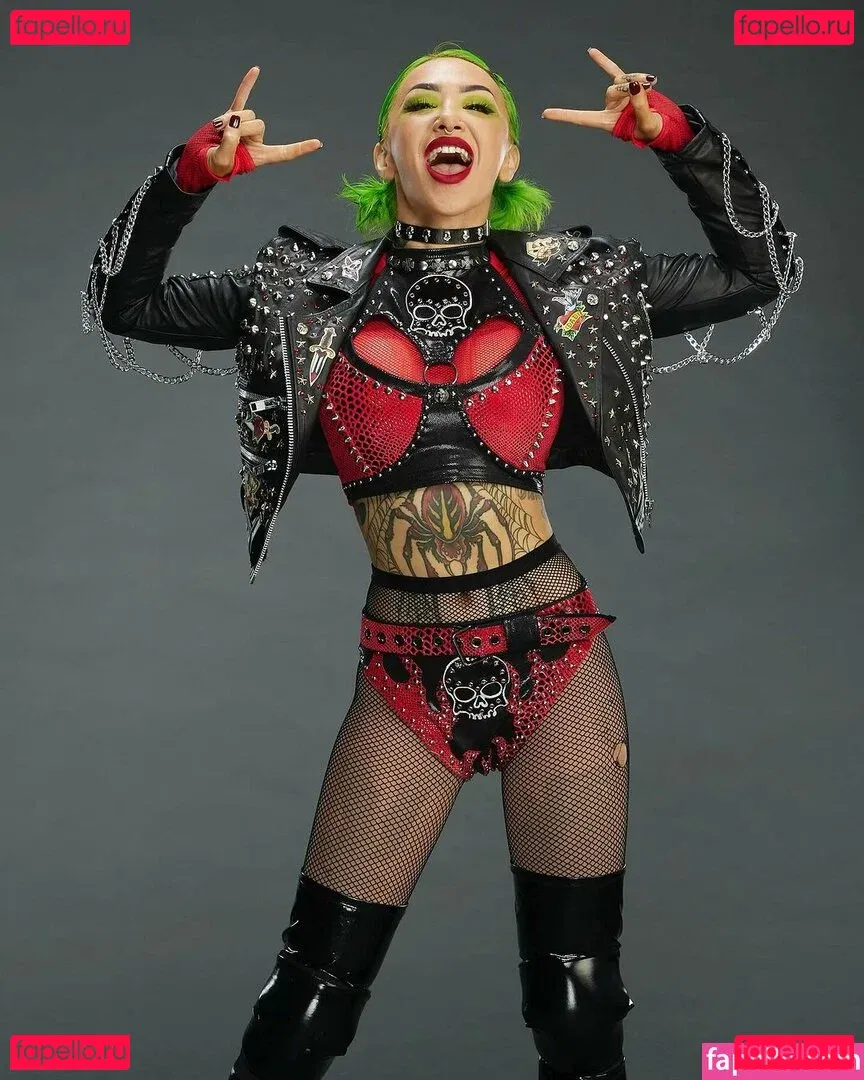 c.blkheart Onlyfans Photo Gallery 