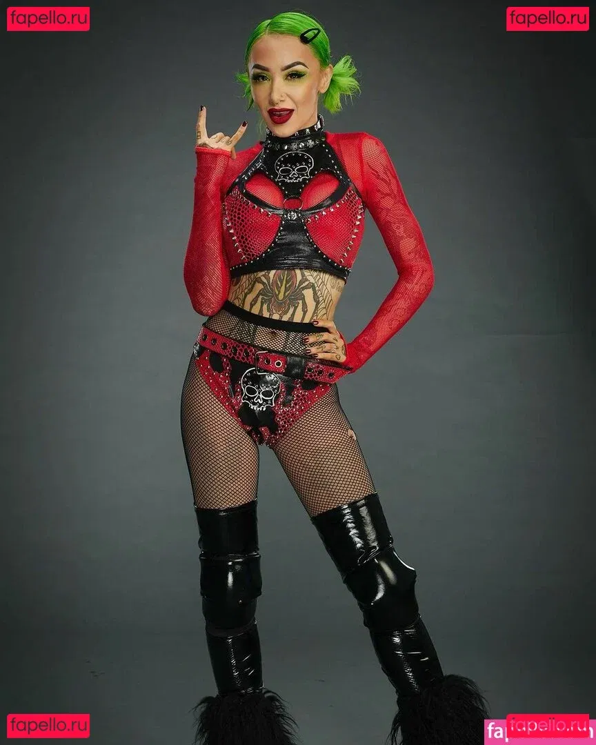 c.blkheart Onlyfans Photo Gallery 