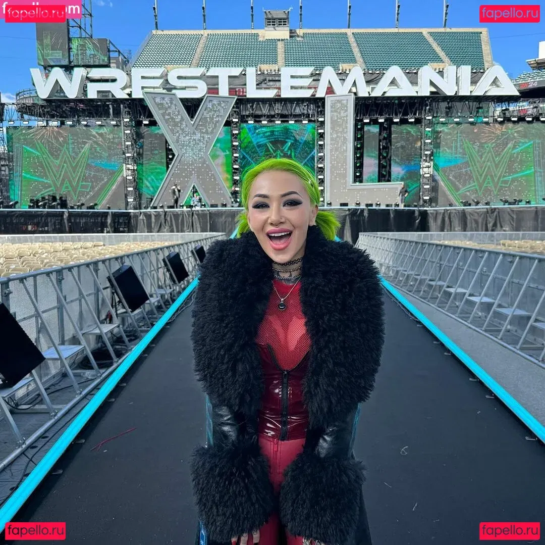 c.blkheart Onlyfans Photo Gallery 