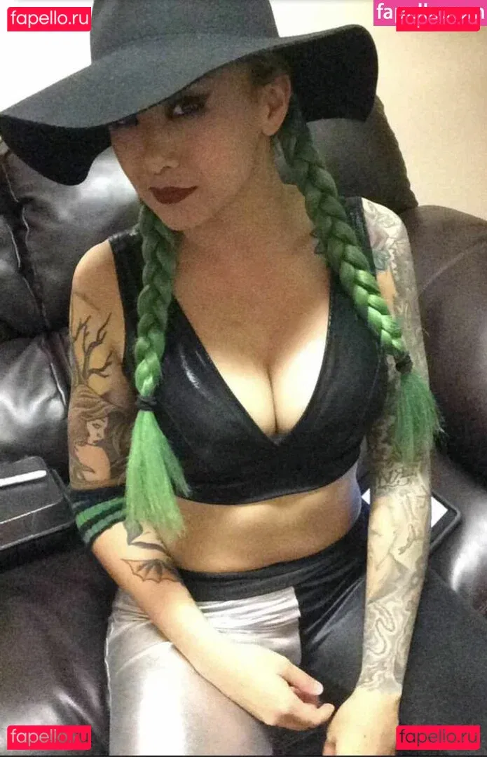 c.blkheart Onlyfans Photo Gallery 