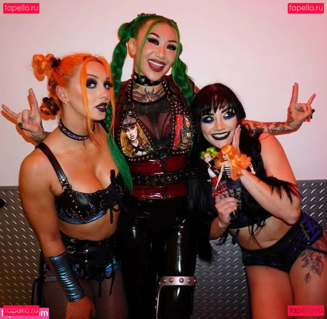 c.blkheart Onlyfans Photo Gallery 