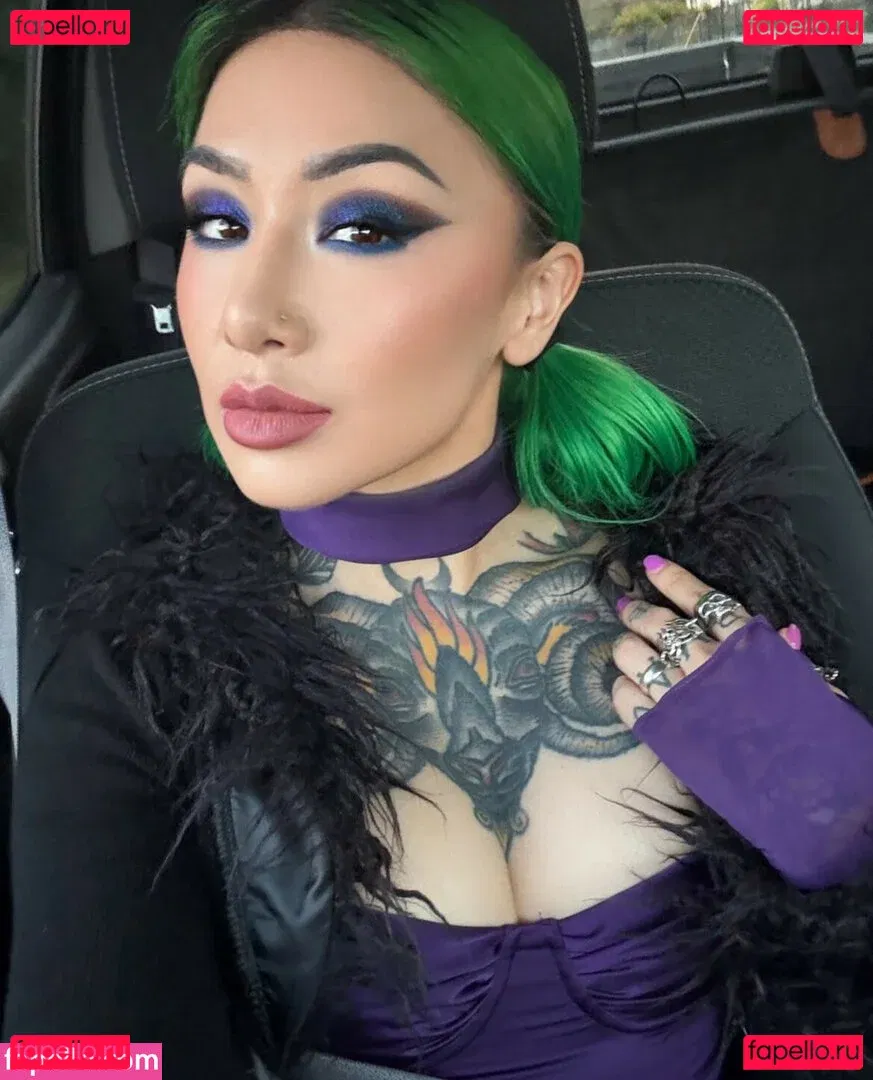 c.blkheart Onlyfans Photo Gallery 