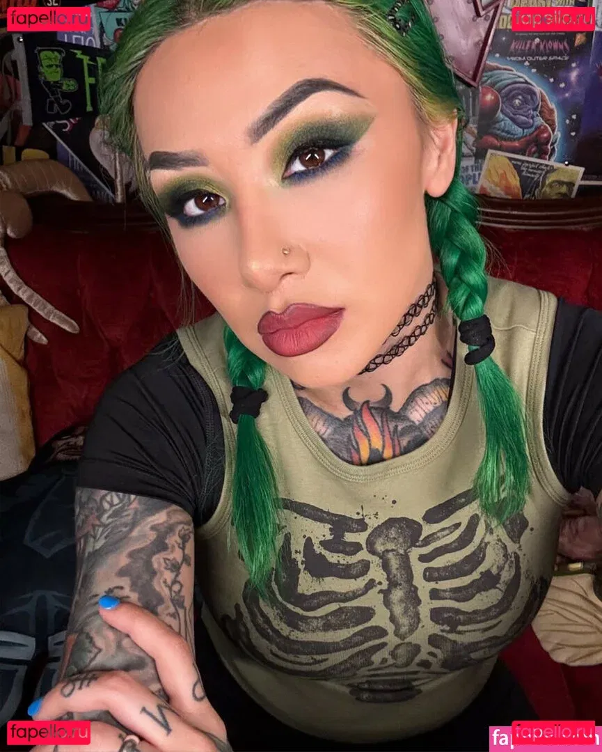 c.blkheart Onlyfans Photo Gallery 