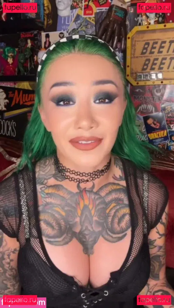 c.blkheart Onlyfans Photo Gallery 