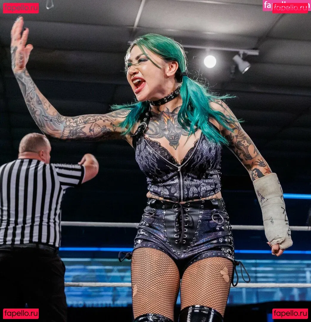 c.blkheart Onlyfans Photo Gallery 