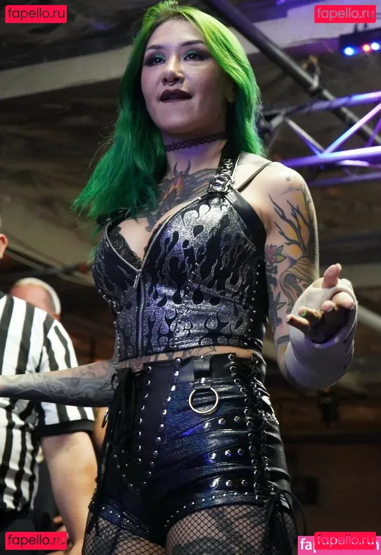 c.blkheart Onlyfans Photo Gallery 