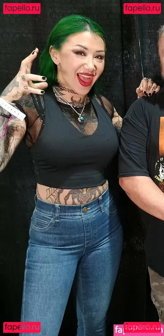 c.blkheart Onlyfans Photo Gallery 