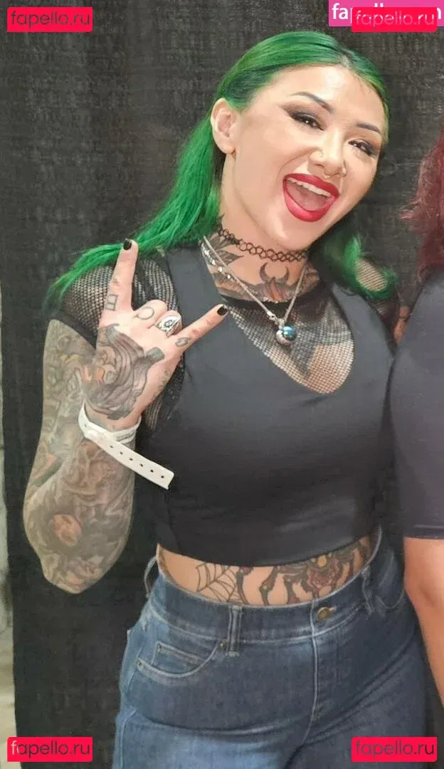 c.blkheart Onlyfans Photo Gallery 