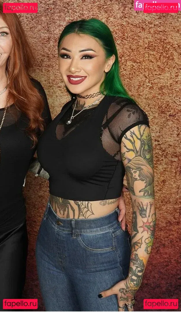 c.blkheart Onlyfans Photo Gallery 