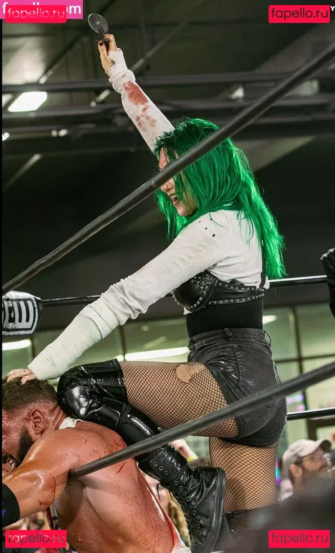 c.blkheart Onlyfans Photo Gallery 