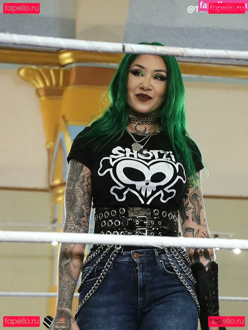 c.blkheart Onlyfans Photo Gallery 