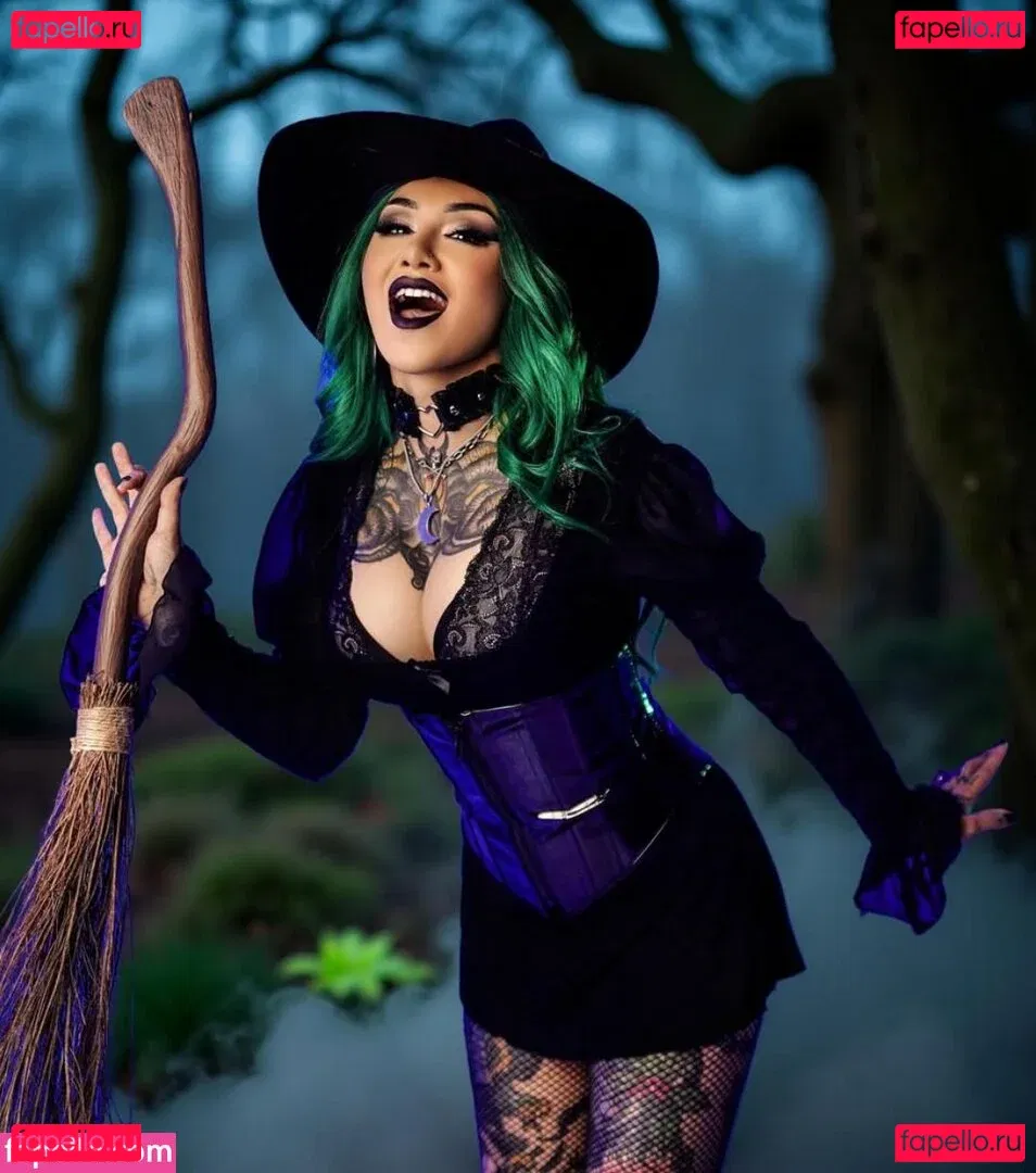 c.blkheart Onlyfans Photo Gallery 