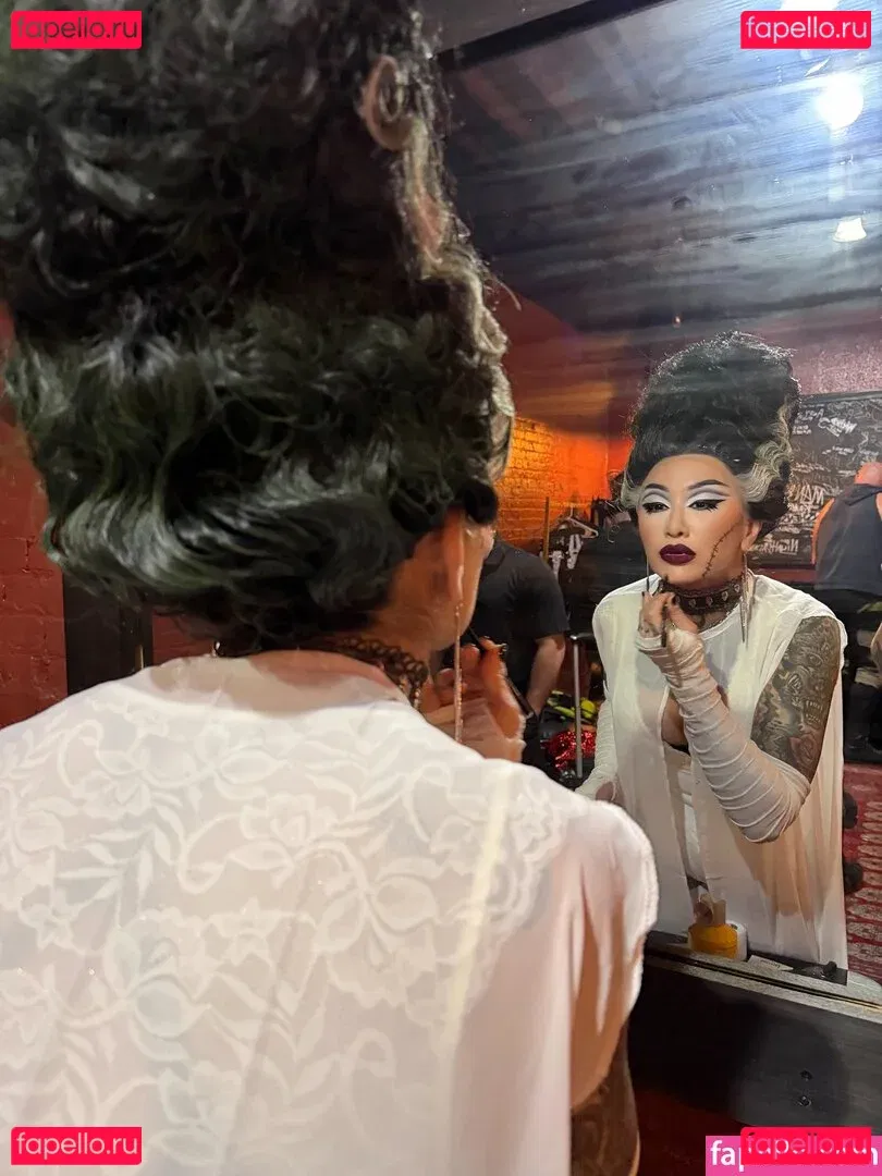 c.blkheart Onlyfans Photo Gallery 