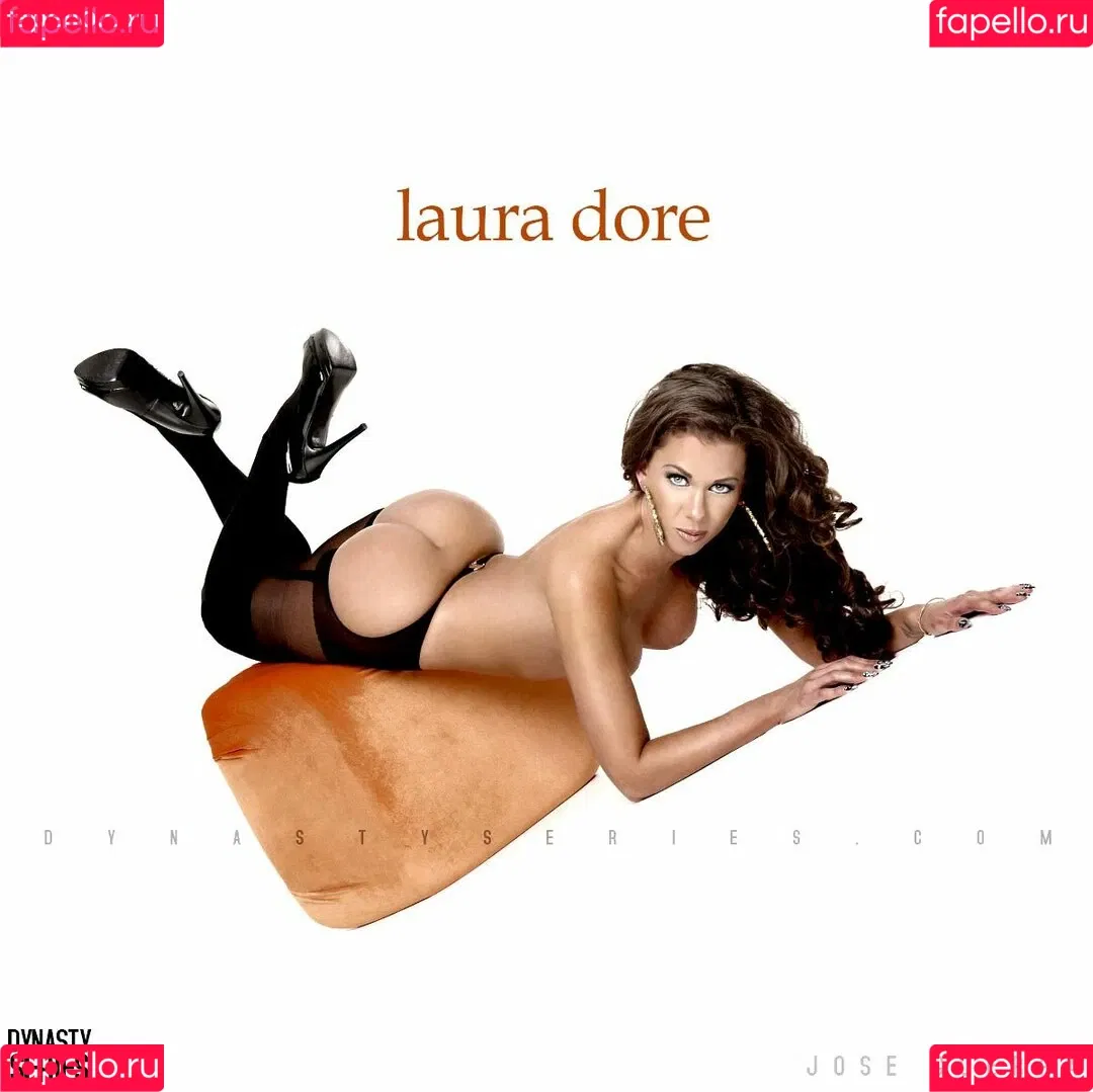 Laura Dore Onlyfans Photo Gallery 