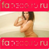 Laura Dore Onlyfans Photo Gallery 