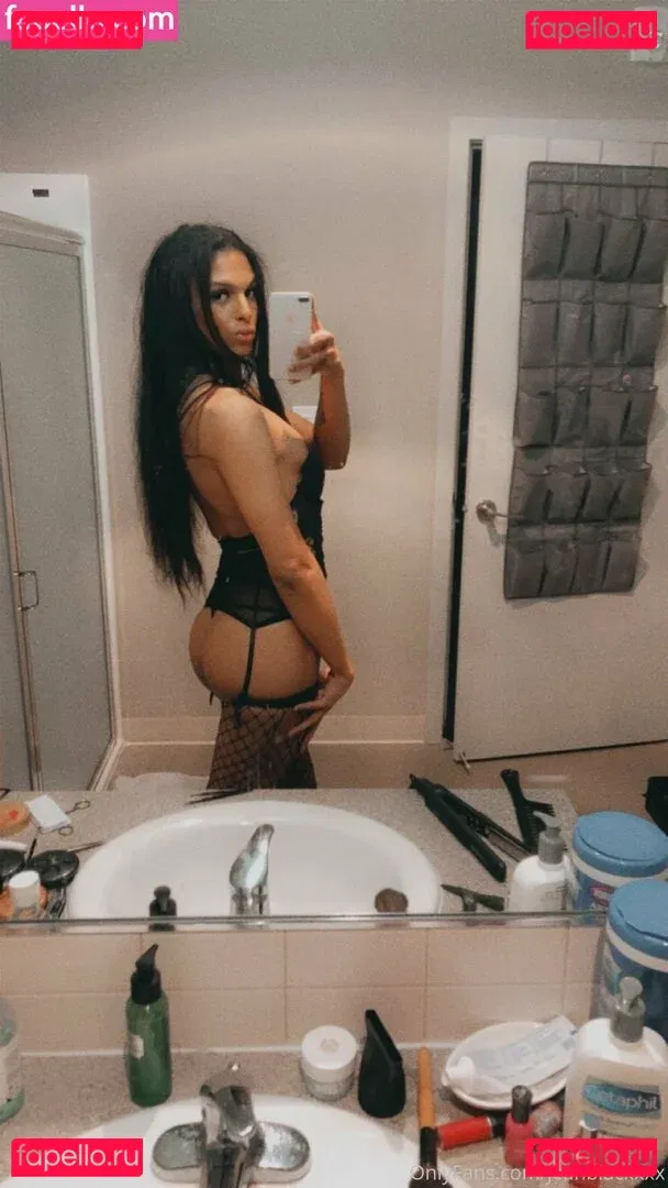 jeanblackxxx Onlyfans Photo Gallery 