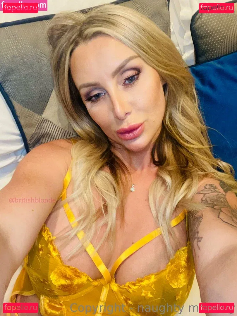naughtymother Onlyfans Photo Gallery 