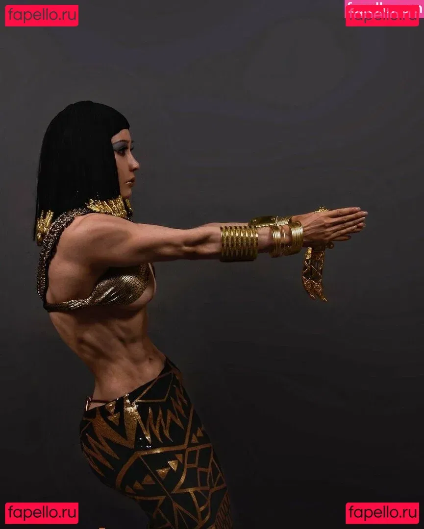 Yuna XS Onlyfans Photo Gallery 