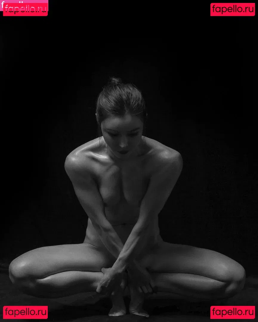 Yuna XS Onlyfans Photo Gallery 