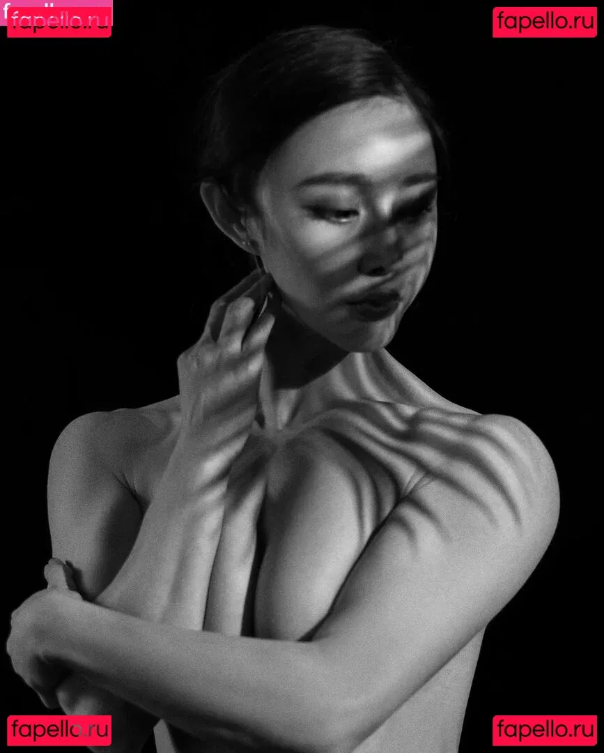 Yuna XS Onlyfans Photo Gallery 