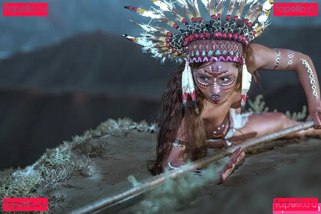 Yuna XS Onlyfans Photo Gallery 