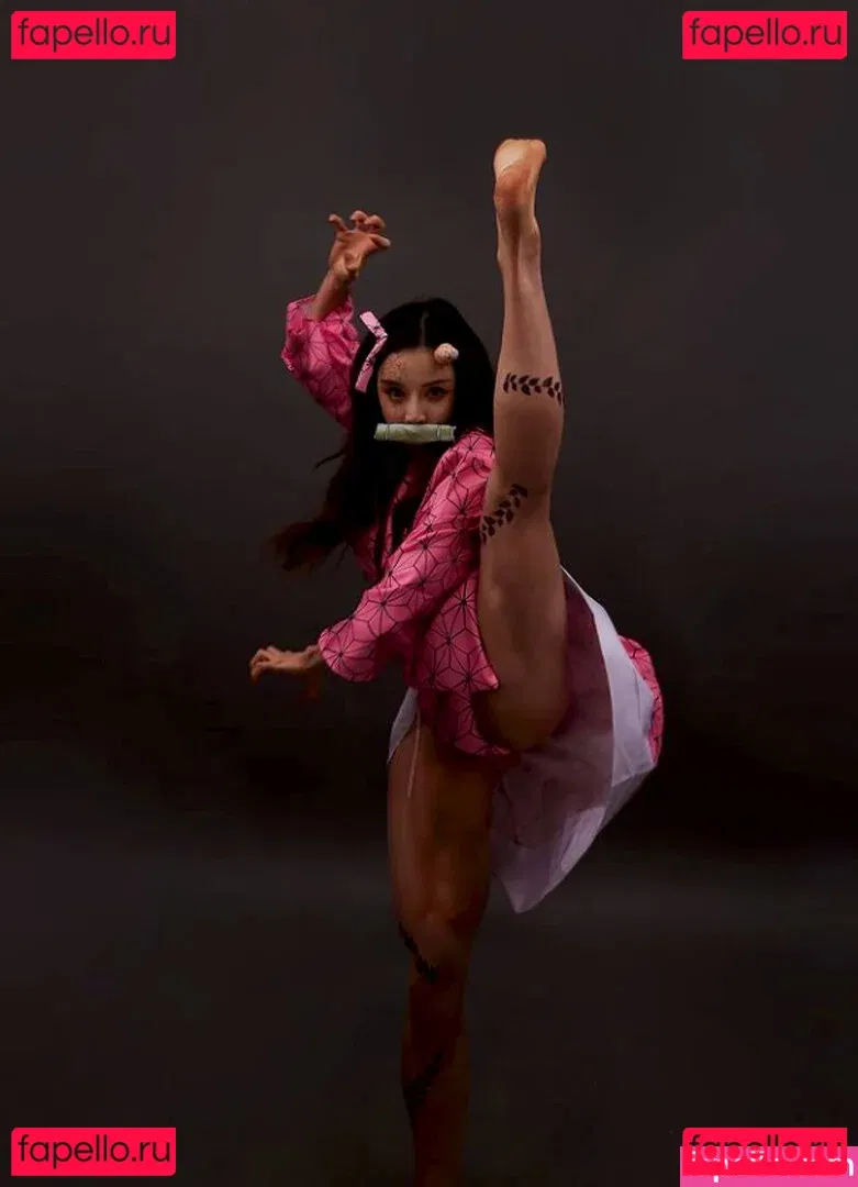 Yuna XS Onlyfans Photo Gallery 