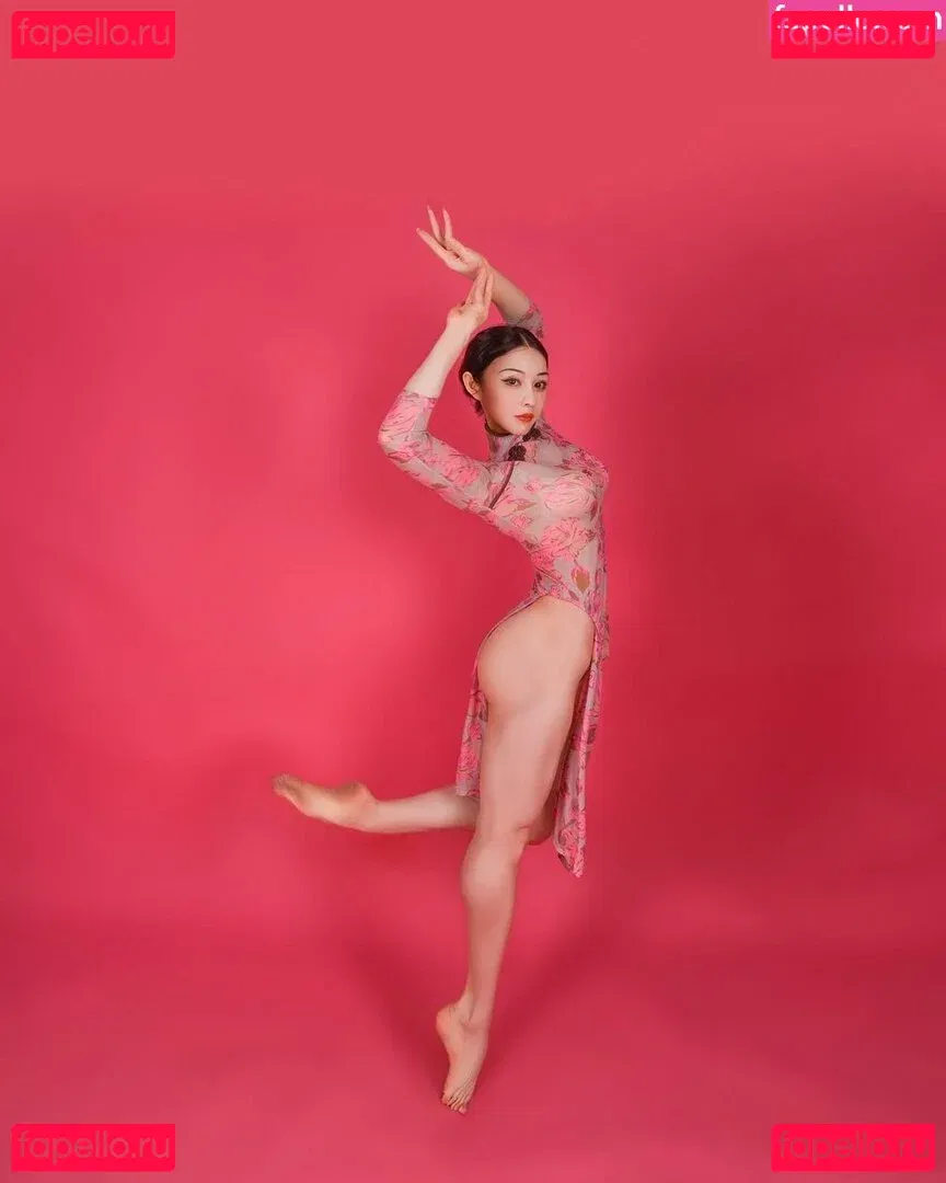 Yuna XS Onlyfans Photo Gallery 