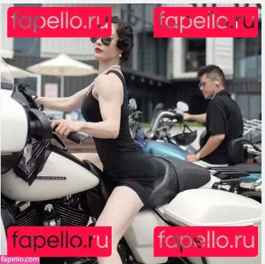 Yuna XS Onlyfans Photo Gallery 